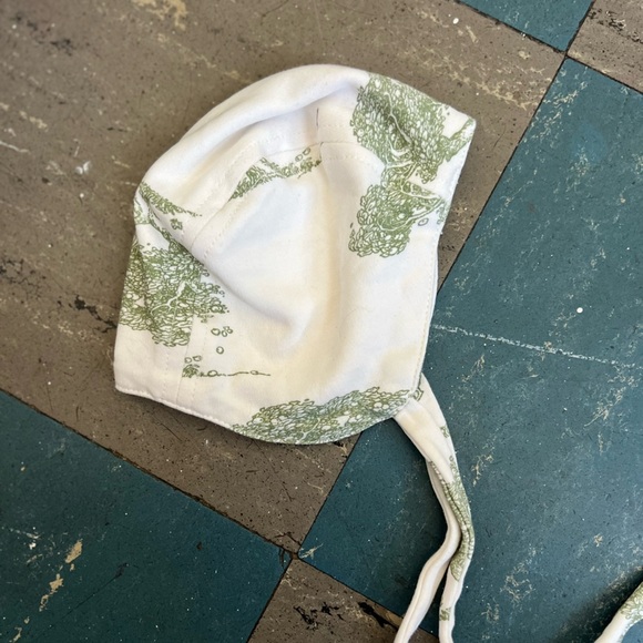 Kate Quinn Kids Baby Caps Set of 3 - Picture 5 of 6